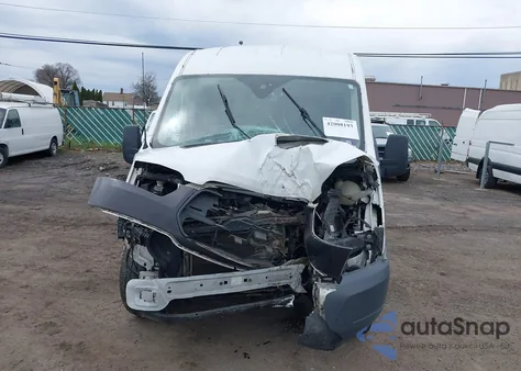 2015 Ford Transit-250 z USA, uszkodzony, nr VIN 1FTNR2CM4FKA84584